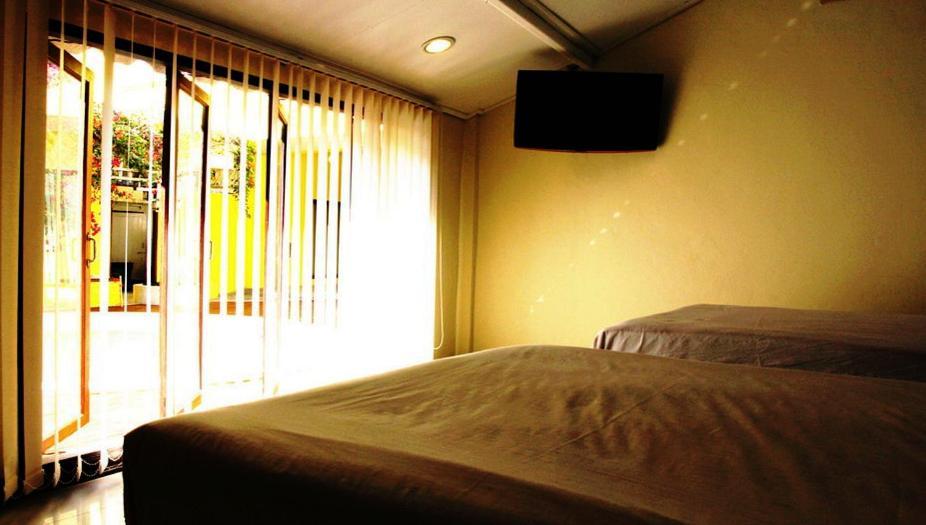 Smile House Guesthouse Chiang Mai Zimmer foto
