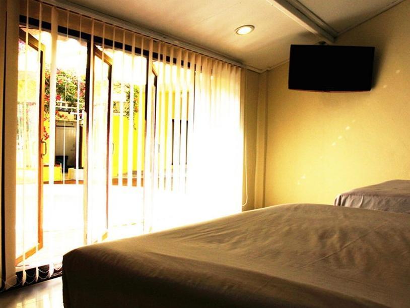 Smile House Guesthouse Chiang Mai Exterior foto